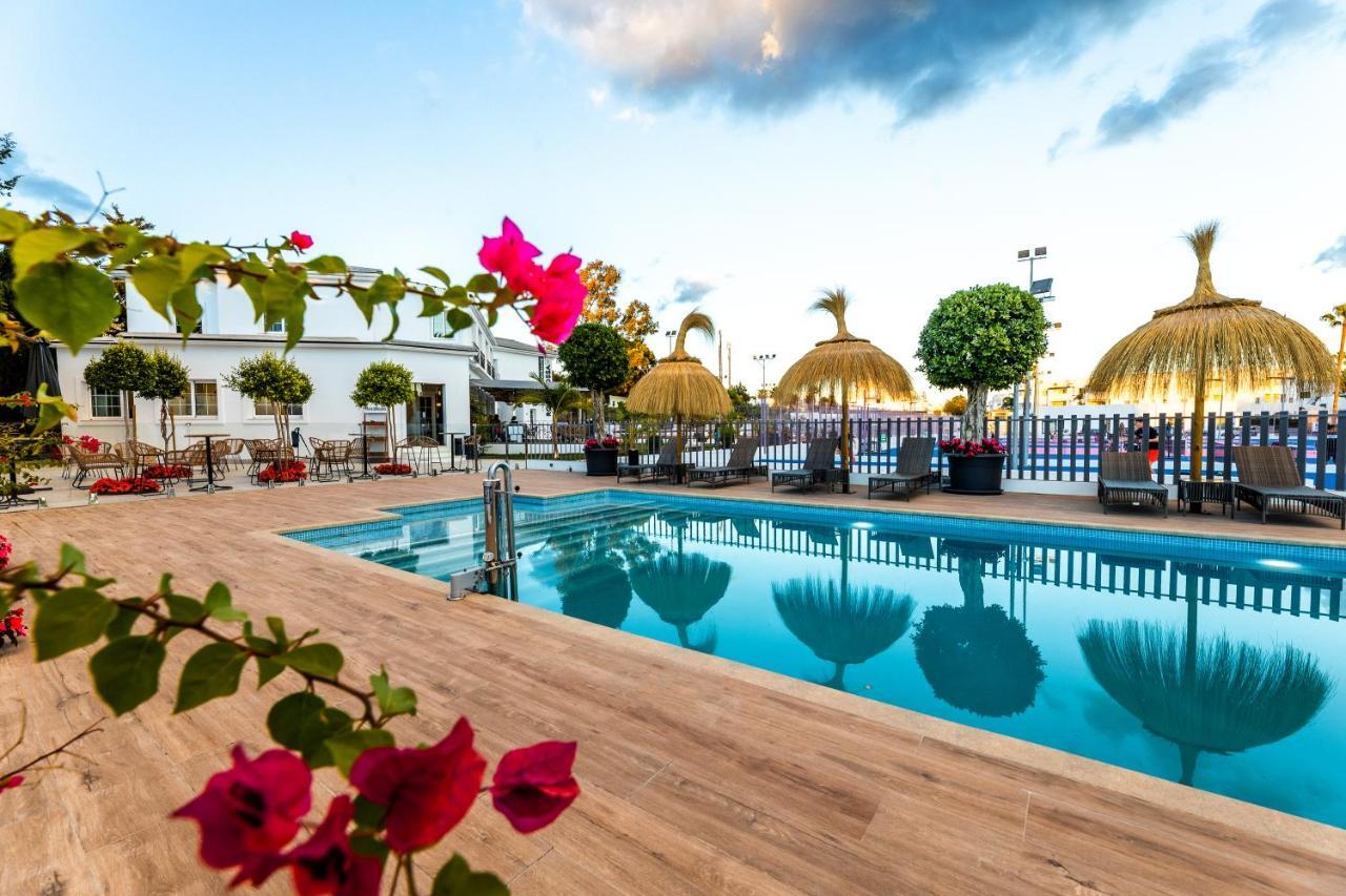Residencia Deportiva Rozarossa Ξενοδοχείο Εστεπόνα Εξωτερικό φωτογραφία