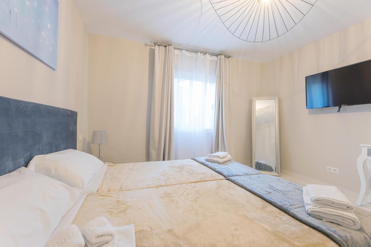 Residencia Deportiva Rozarossa Ξενοδοχείο Εστεπόνα Εξωτερικό φωτογραφία