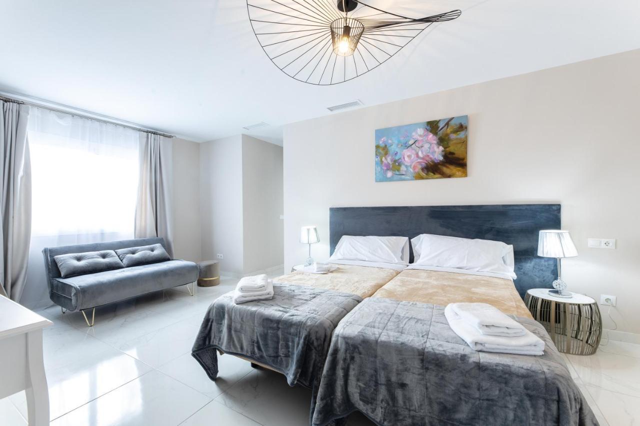Residencia Deportiva Rozarossa Ξενοδοχείο Εστεπόνα Εξωτερικό φωτογραφία