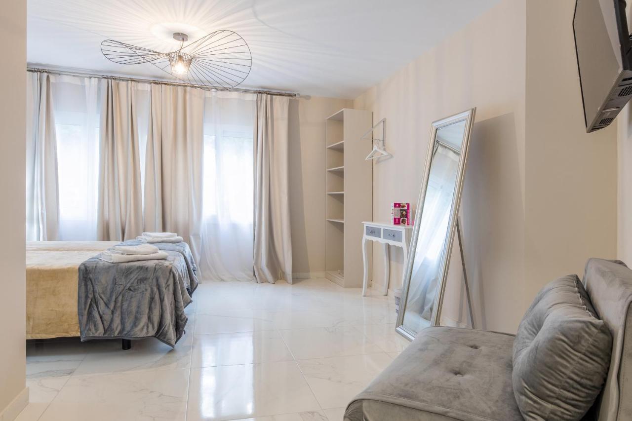 Residencia Deportiva Rozarossa Ξενοδοχείο Εστεπόνα Εξωτερικό φωτογραφία